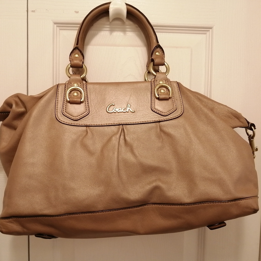 COACH shoulder bag